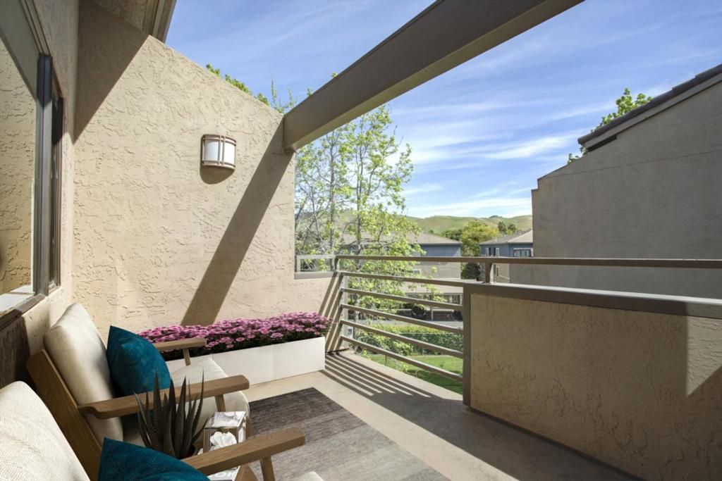 Image 12 of property listing at 39224 Guardino Drive 308, Fremont, CA 94538