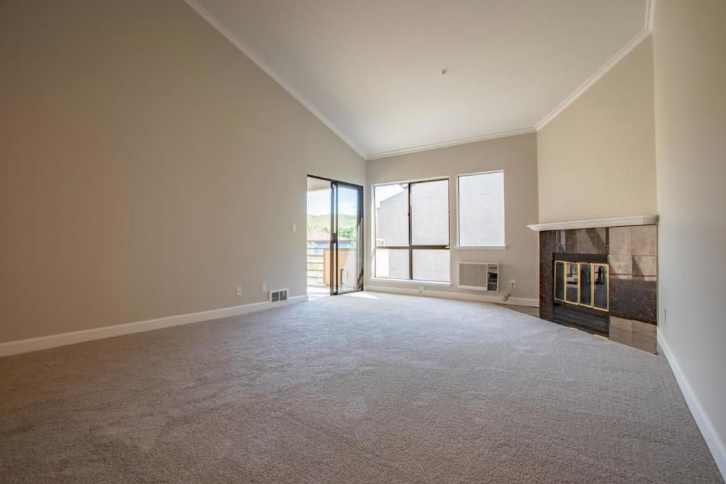 Image 14 of property listing at 39224 Guardino Drive 308, Fremont, CA 94538