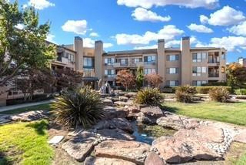 Image 28 of property listing at 39224 Guardino Drive 308, Fremont, CA 94538