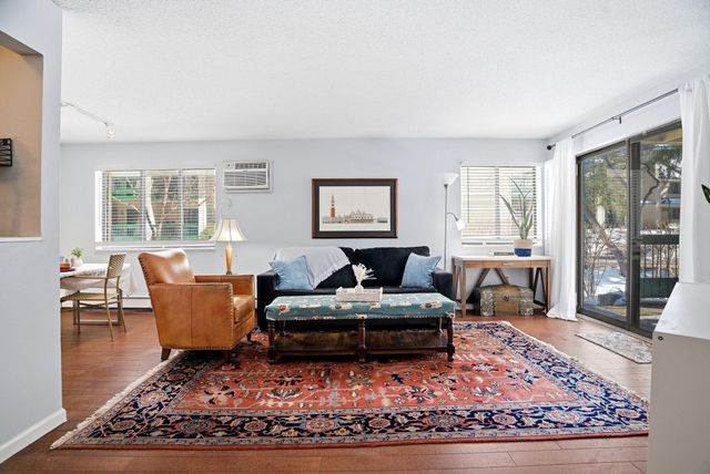 7605 Edinborough Way 6115, Edina, MN 55435