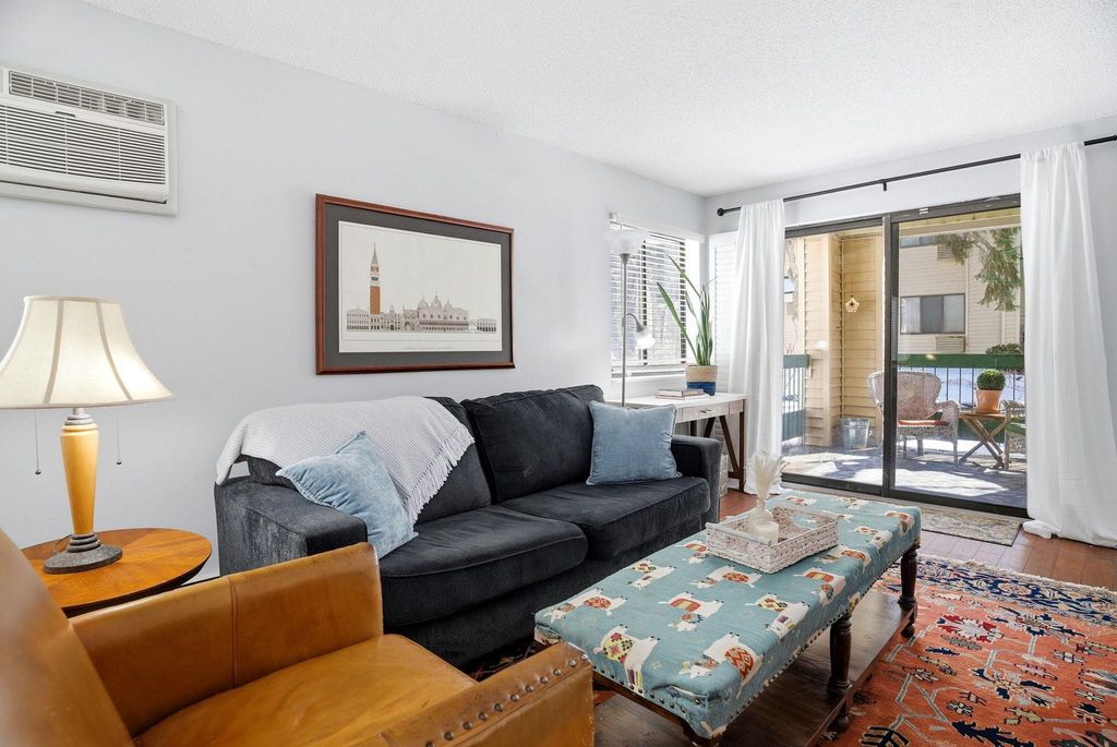 7605 Edinborough Way 6115, Edina, MN 55435