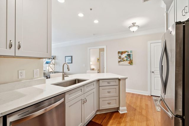 1025 Riverland Woods Place 513, Charleston, SC 29412