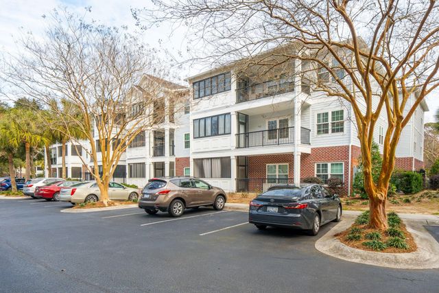 1025 Riverland Woods Place 513, Charleston, SC 29412