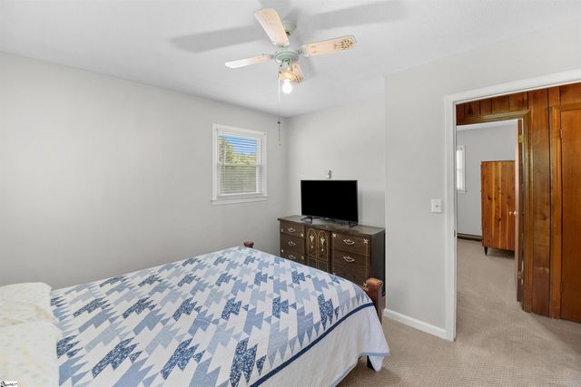 115 Oak Brook Court, Liberty, SC 29657