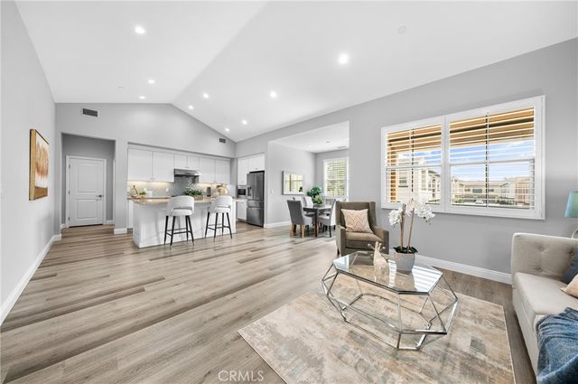 202 Bishop Landing, Irvine, CA 92620