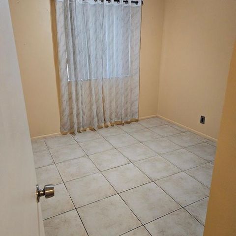 3007 N Oakland Forest Drive 204, Oakland Park, FL 33309