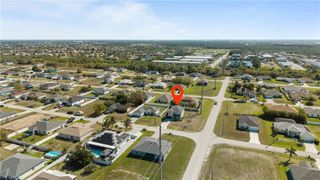2719 NE 6th PL, Cape Coral, FL 33909