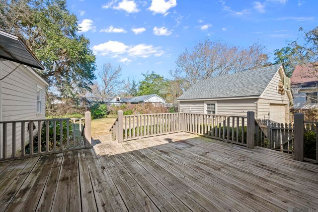 1637 Cloverdale Ave, Baton Rouge, LA 70808