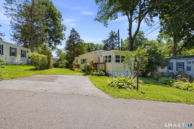 165 Laurelwood Lane, Danbury, CT 06811