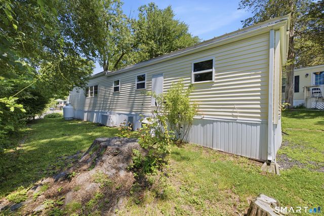 165 Laurelwood Lane, Danbury, CT 06811
