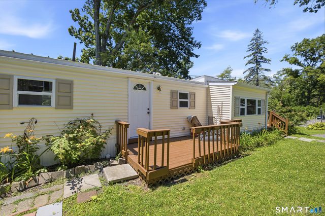 165 Laurelwood Lane, Danbury, CT 06811