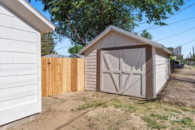312 Sherman, Nampa, ID 83651