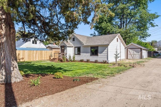 312 Sherman, Nampa, ID 83651