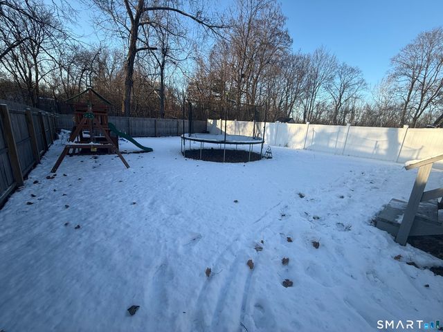 9 Brown Avenue, Windsor, CT 06095