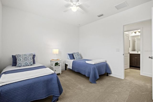 13165 STEINHATCHEE LOOP, Venice, FL 34293