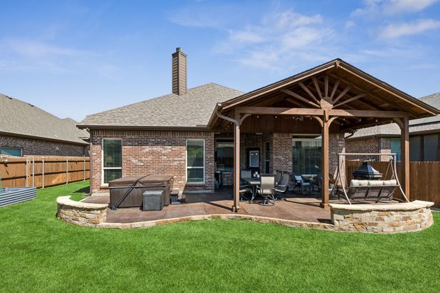 5128 Dominica Lane, Fort Worth, TX 76244