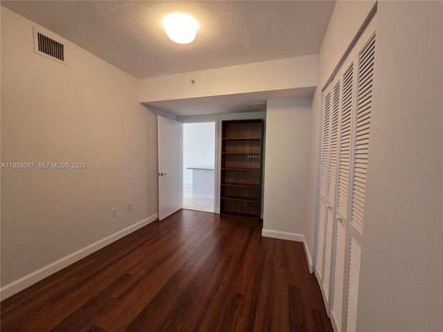 471 NE 25th St 601, Miami, FL 33137