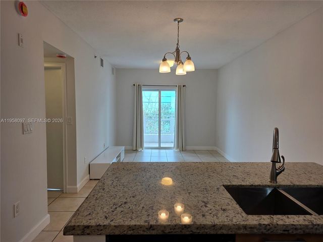 471 NE 25th St 601, Miami, FL 33137