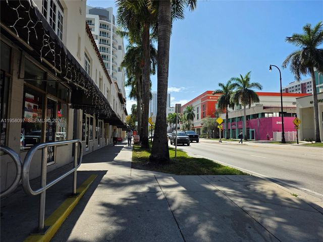 471 NE 25th St 601, Miami, FL 33137