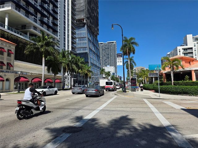 471 NE 25th St 601, Miami, FL 33137