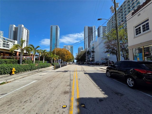 471 NE 25th St 601, Miami, FL 33137
