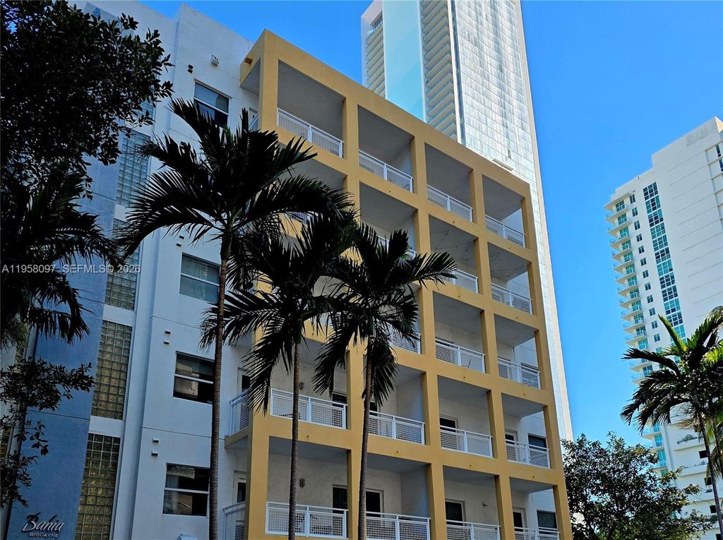 471 NE 25th St 601, Miami, FL 33137