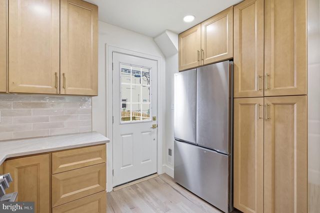 5005 SARGENT RD NE, Washington, DC 20017