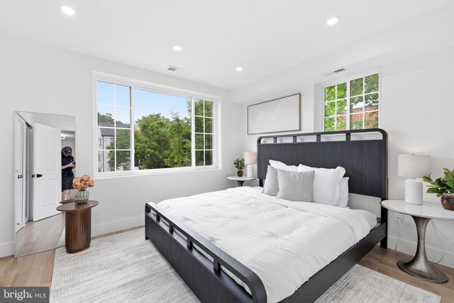 5005 SARGENT RD NE, Washington, DC 20017