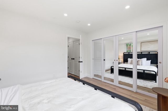 5005 SARGENT RD NE, Washington, DC 20017