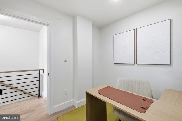 5005 SARGENT RD NE, Washington, DC 20017