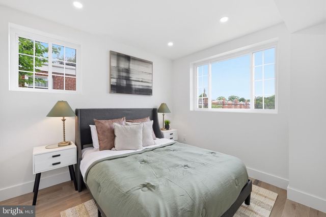 5005 SARGENT RD NE, Washington, DC 20017