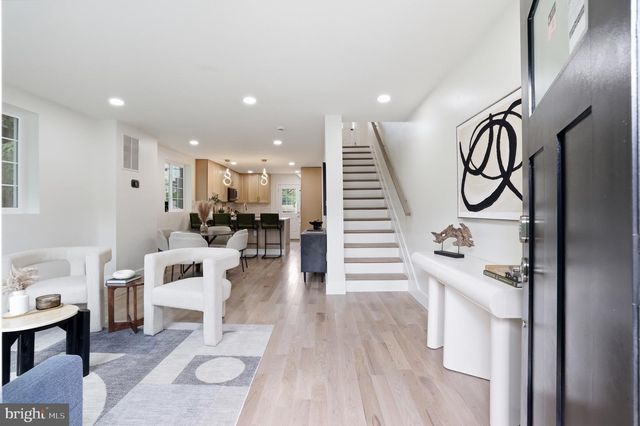 5005 SARGENT RD NE, Washington, DC 20017