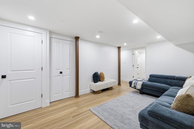 5005 SARGENT RD NE, Washington, DC 20017