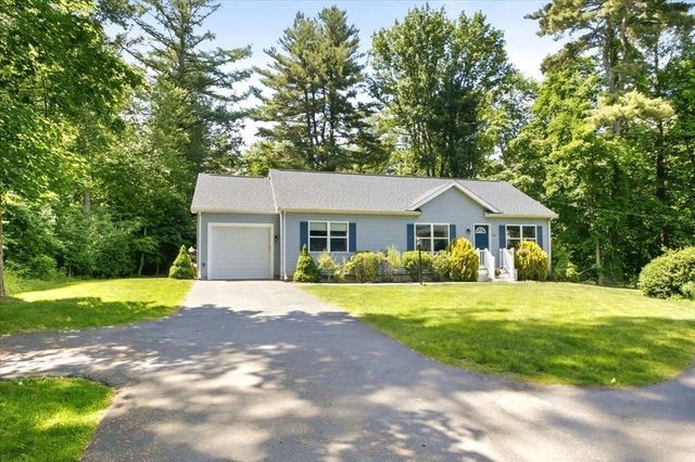 85 Lewis Ave, Walpole, MA 02081