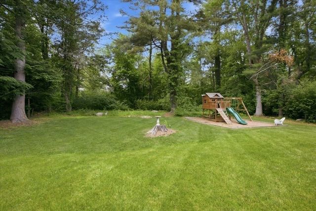85 Lewis Ave, Walpole, MA 02081