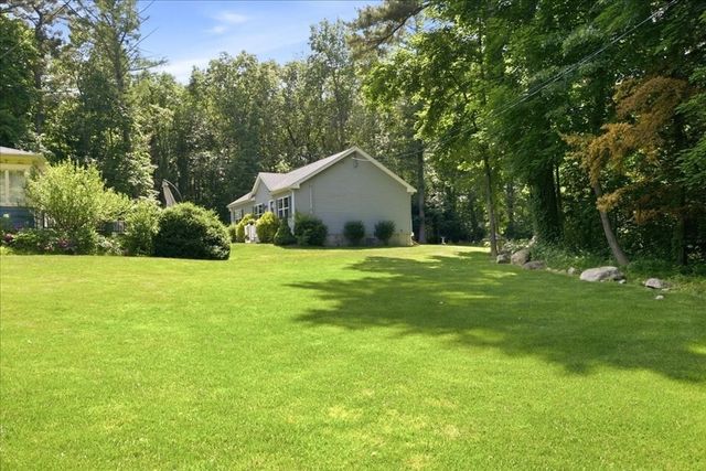 85 Lewis Ave, Walpole, MA 02081