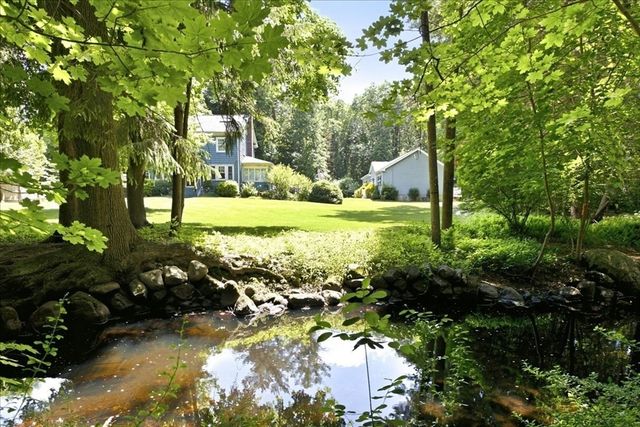 85 Lewis Ave, Walpole, MA 02081