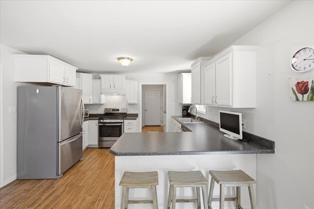85 Lewis Ave, Walpole, MA 02081