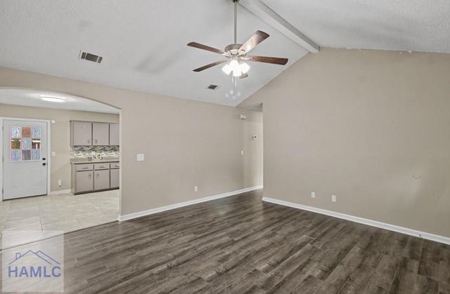 43 Sandy Run Road SE, Allenhurst, GA 31301