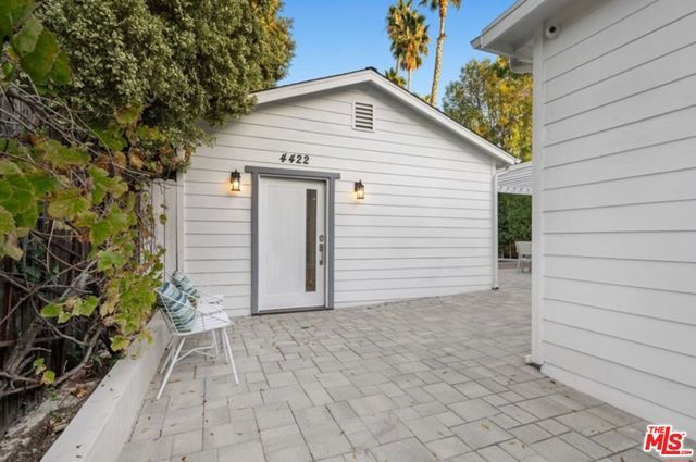 4420 Calhoun Avenue, Sherman Oaks, CA 91423