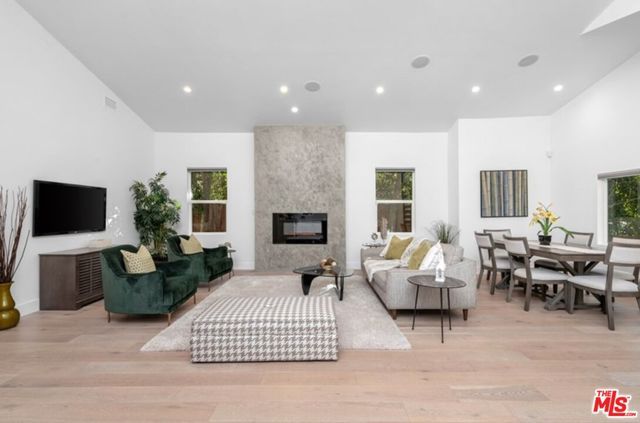 4420 Calhoun Avenue, Sherman Oaks, CA 91423