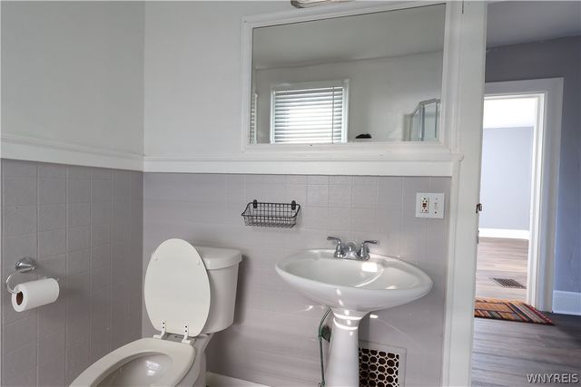 141 Winspear Avenue, Buffalo, NY 14215