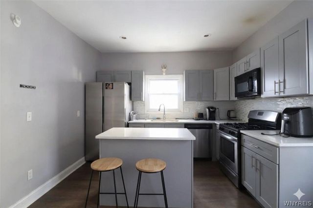 141 Winspear Avenue, Buffalo, NY 14215