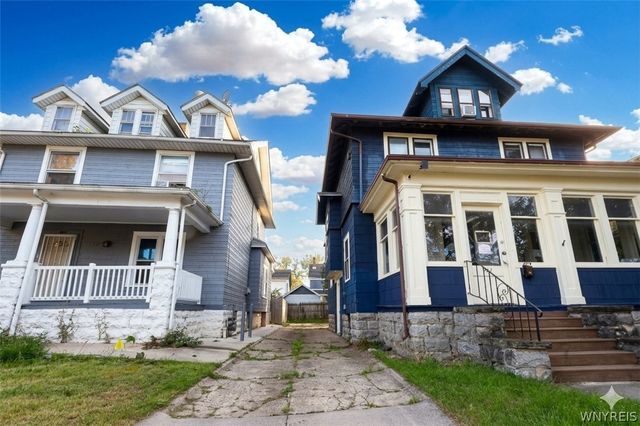 141 Winspear Avenue, Buffalo, NY 14215