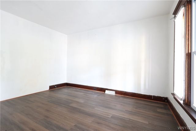 141 Winspear Avenue, Buffalo, NY 14215