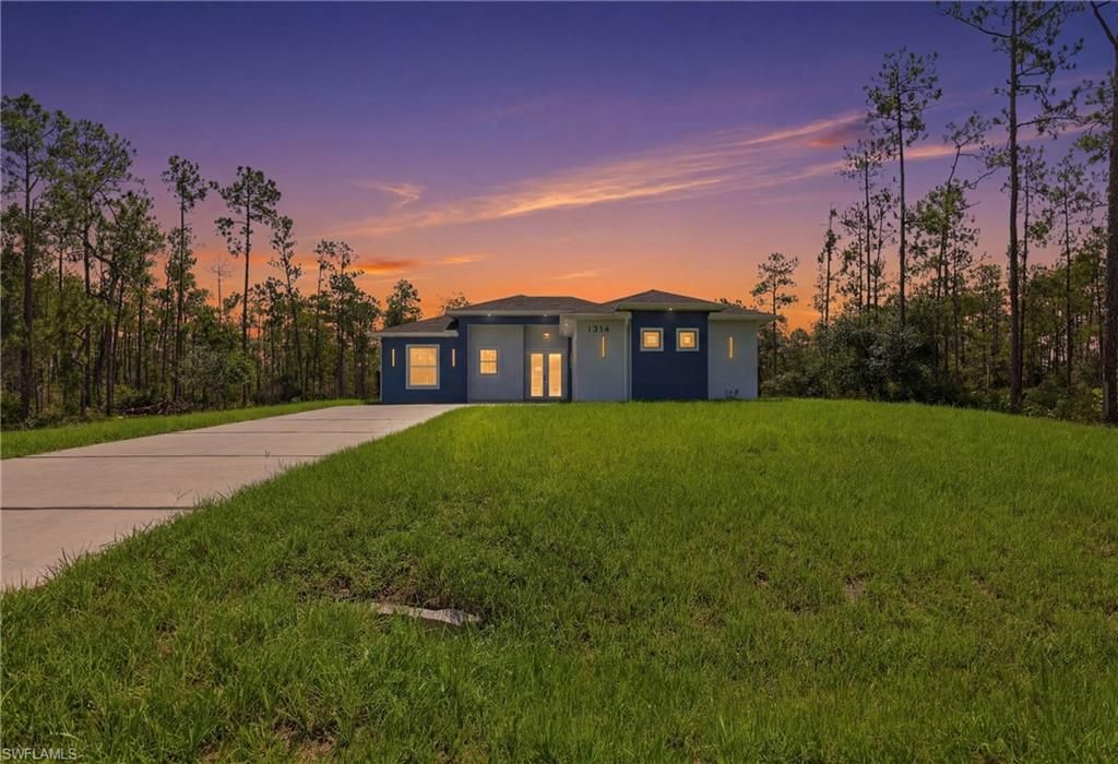1314 Dayton AVE, LEHIGH ACRES, FL 33972 — photo 2