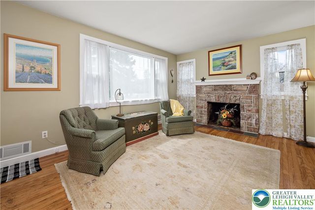 1969 Easton Avenue, Bethlehem City, PA 18017