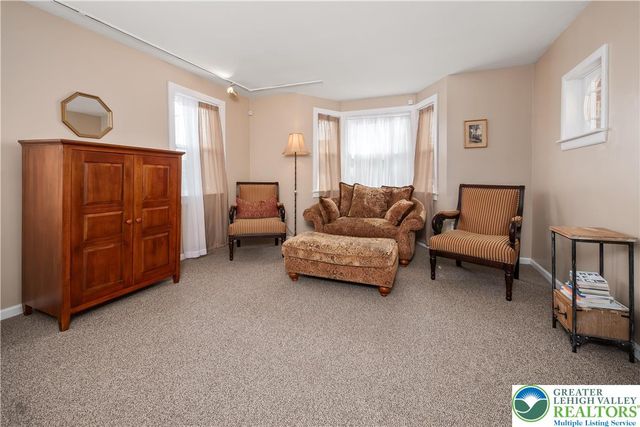 1969 Easton Avenue, Bethlehem City, PA 18017