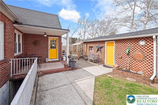 1969 Easton Avenue, Bethlehem City, PA 18017