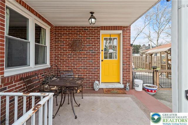 1969 Easton Avenue, Bethlehem City, PA 18017